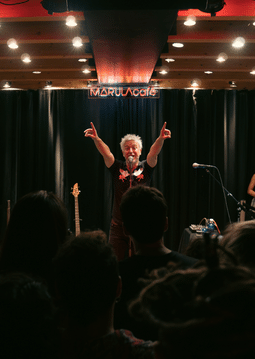 Martín Buscaglia en Marula Café